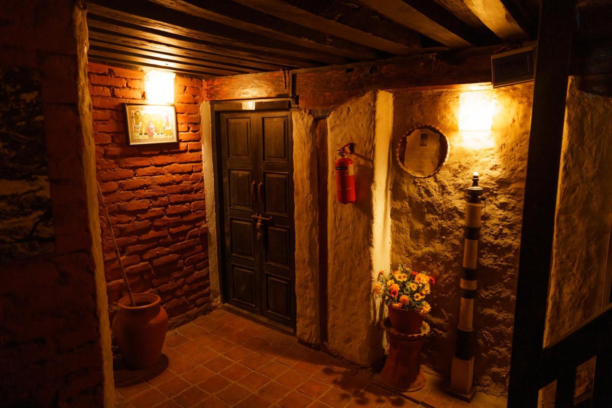 Hira Guest House Lalitpur Extérieur photo